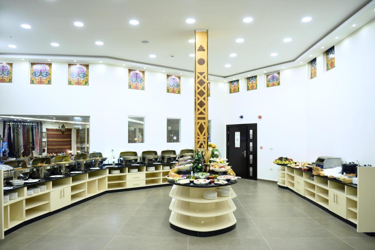 Petra Canyon Hotel Вади Муса Екстериор снимка
