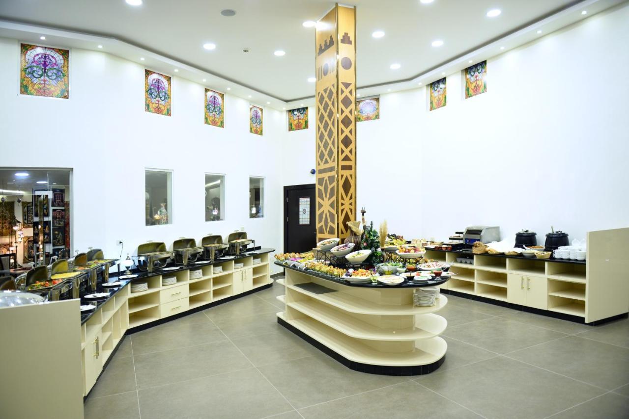 Petra Canyon Hotel Вади Муса Екстериор снимка