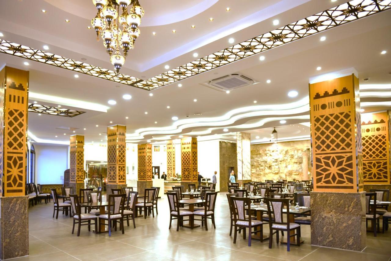 Petra Canyon Hotel Вади Муса Екстериор снимка