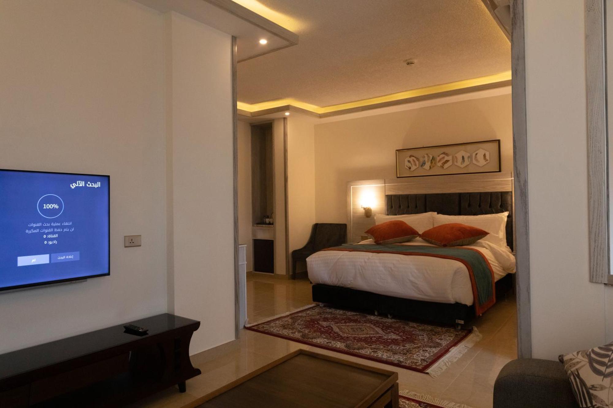 Petra Canyon Hotel Вади Муса Екстериор снимка